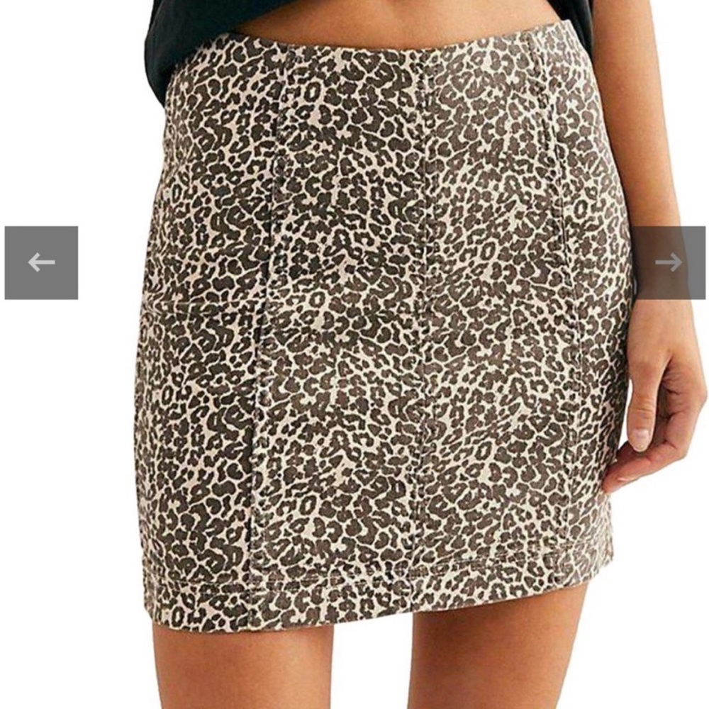 Free People Leopard Print pencil Skirt with Matching Leopard Rock N Roll Shirt L - Picture 4 of 13